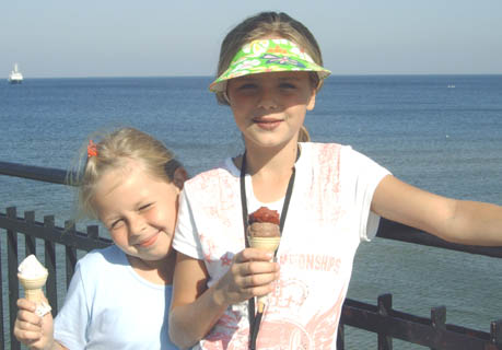 Wiktoria and Julia