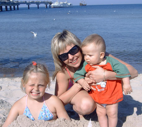 Wiktoria, Krzystina and Dominik