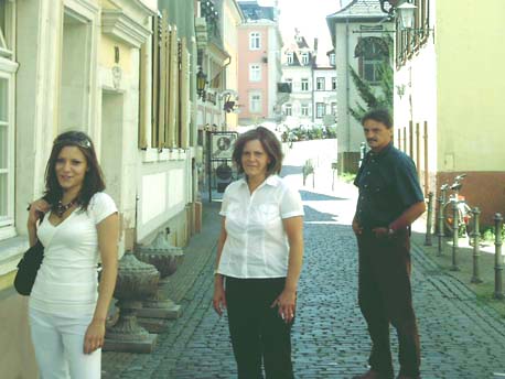 Krzysztof Matusiewicz, his wife and daughter Ewa